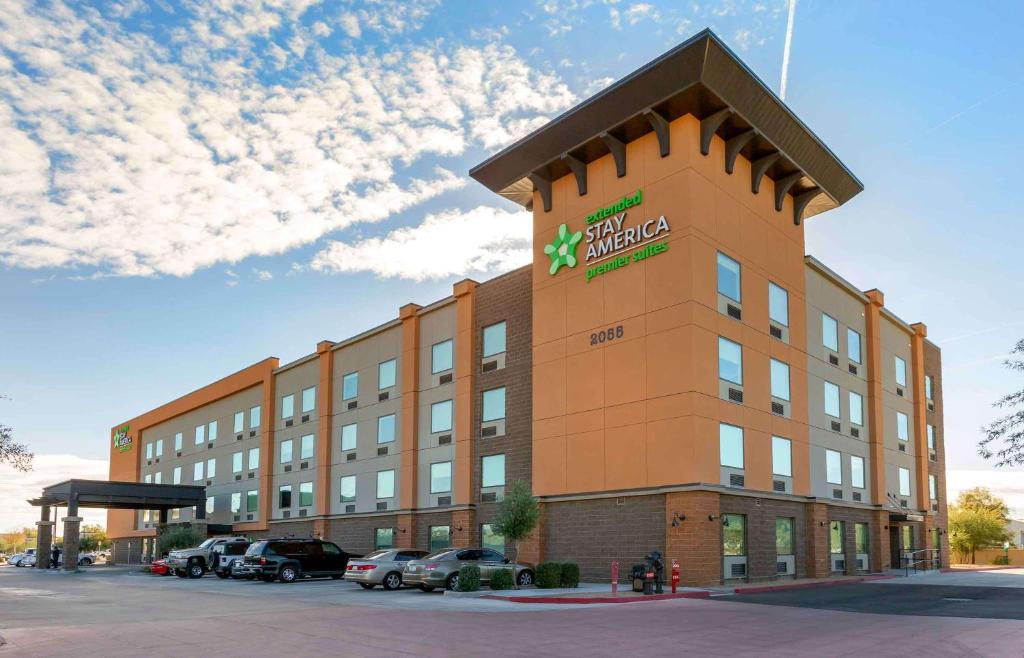 a large building with a star hotel sign on it at Extended Stay America Premier Suites - Phoenix - Chandler - Downtown in Chandler