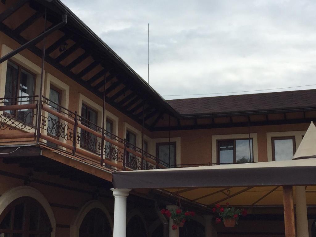 Budova, kde se penzion – hostinec nachází