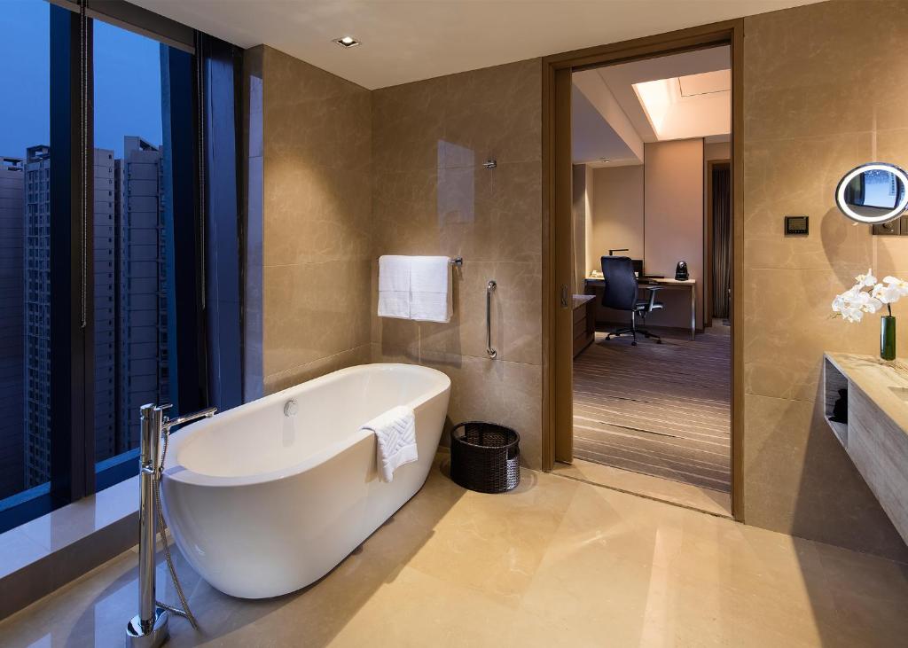DoubleTree by Hilton Chongqing - Nan'an - Sala De Esquina Gemela De Primer Nivel