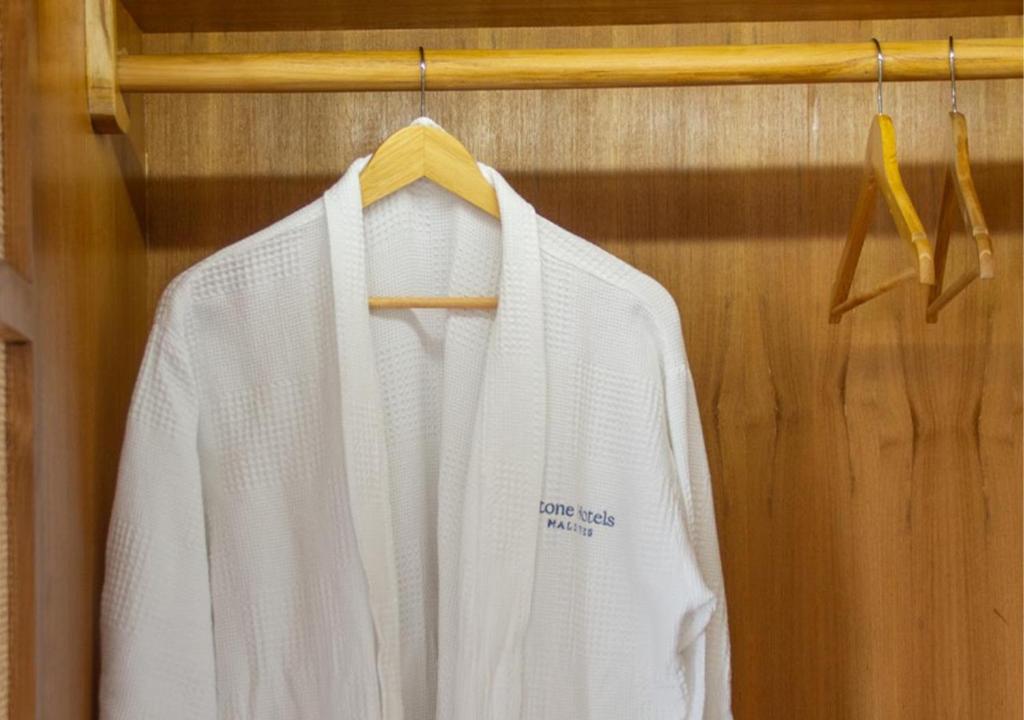 Stone Hotels Dhiffushi - 2