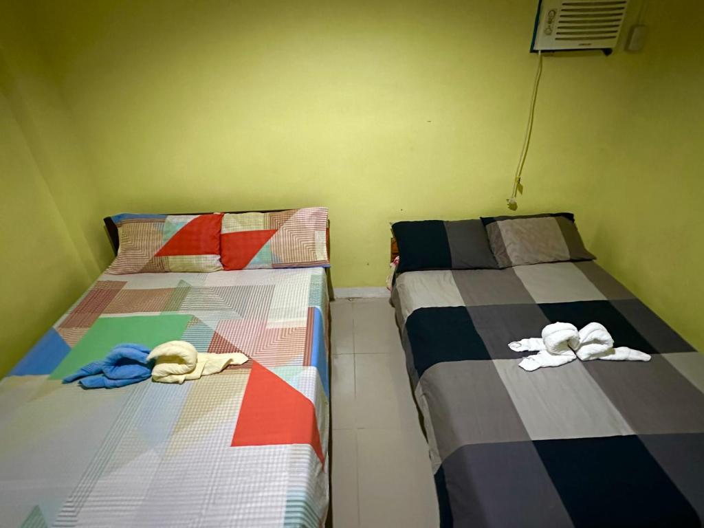 Rozay Travellers Inn - Sala Familiar De Lujo
