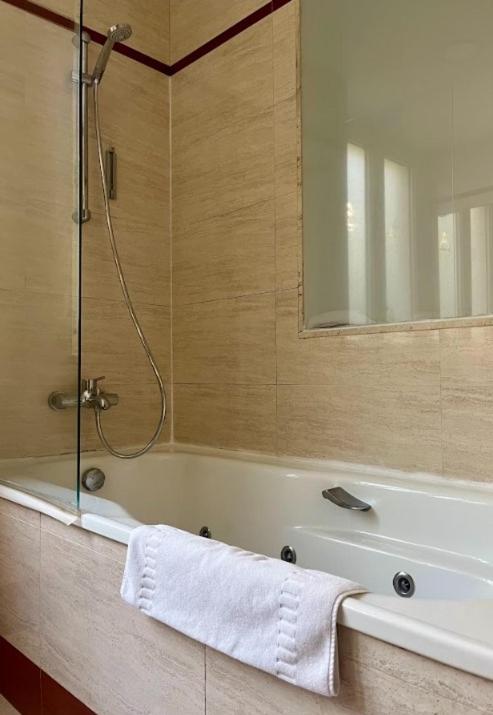 Hotel Spa La Central - Adults Only - Double Room With Spa Bath