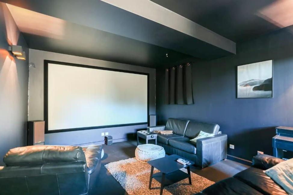 Posezení v ubytování Villa Élégante Nice avec Vue Mer