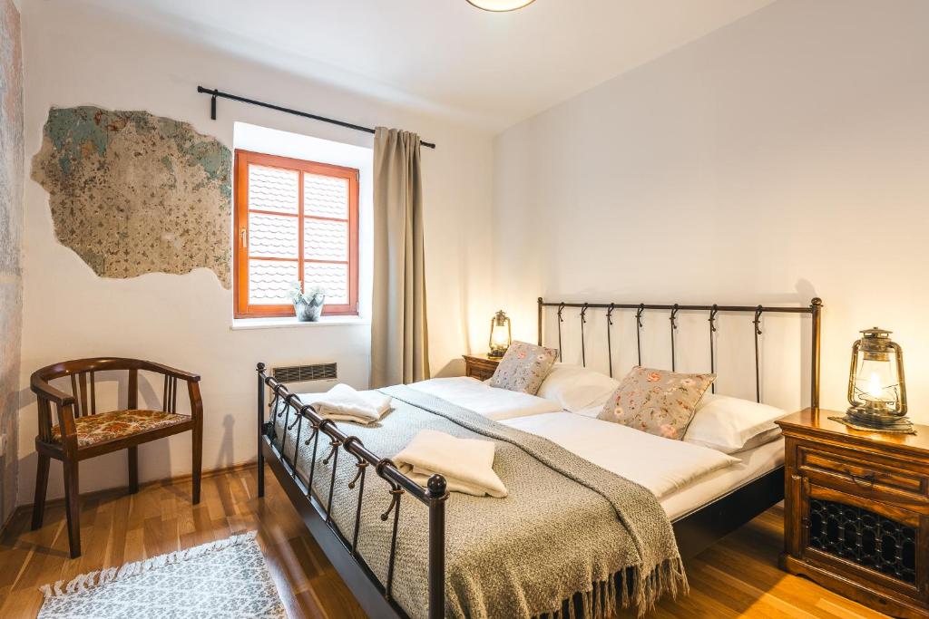 Penzion U náměstí - At the Town Square - 1