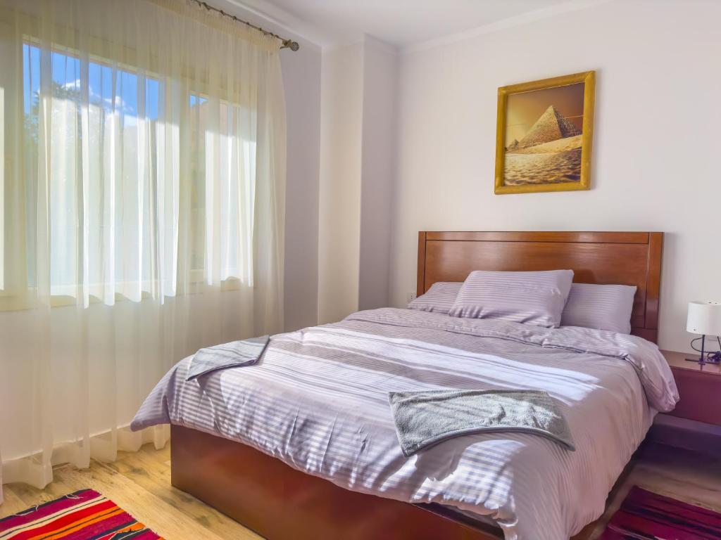 Royal Crown Hotel Giza Pyramids View - 13