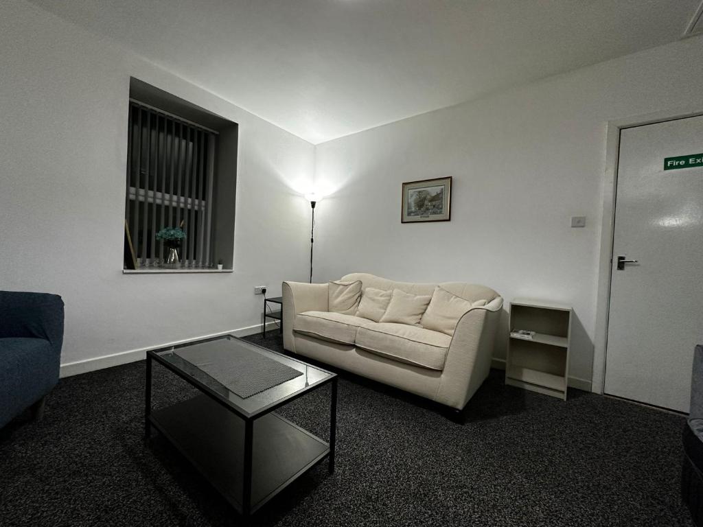Blackwood Residence - Housity