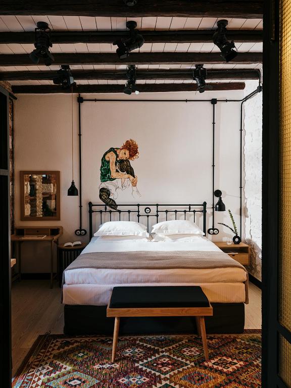 Postel nebo postele na pokoji v ubytování Not Hotel