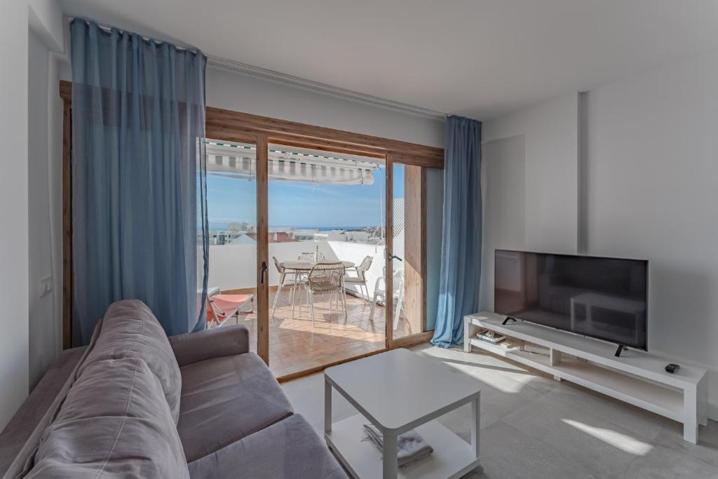 Ocean view apartments in Park Royal I
