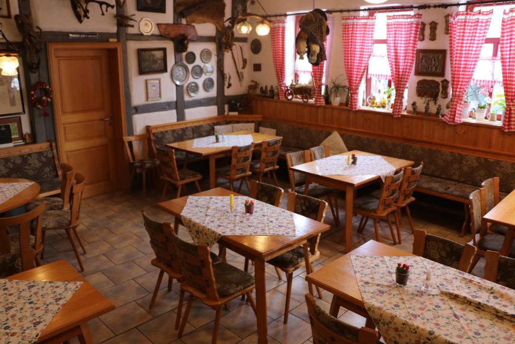 Εστιατόριο ή άλλο μέρος για φαγητό στο Gasthaus Zur Weintraube