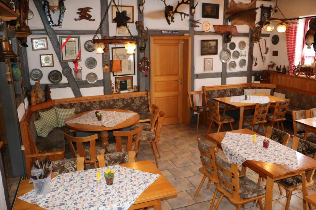Εστιατόριο ή άλλο μέρος για φαγητό στο Gasthaus Zur Weintraube
