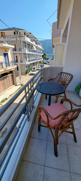 Afbeelding uit fotogalerij van ΔΙΑΜΕΡΙΣΜΑ ΚΕΝΤΡΟ ΑΝΤΙΚΥΡΑΣ in Antikyra