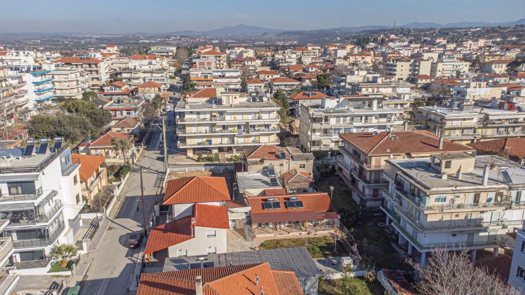 Nespecifikovaný výhled na destinaci Nea Kallikratia nebo výhled na město při pohledu z apartmánu