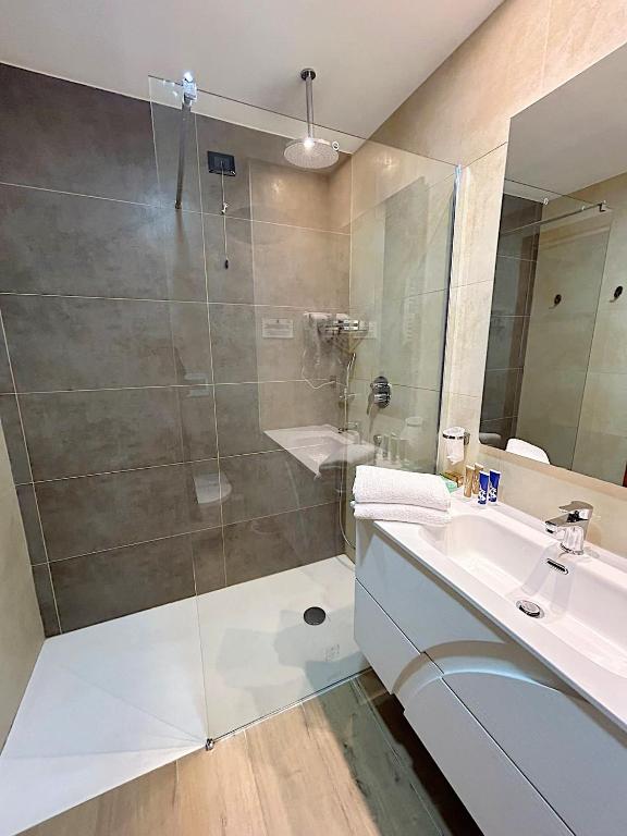 Łazienka w obiekcie iH Hotels Milano Blu Visconti