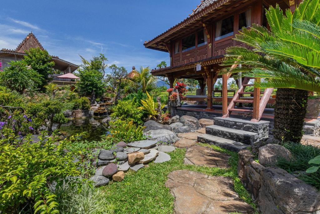 Zahrada ubytování Billys Ayodya Villa