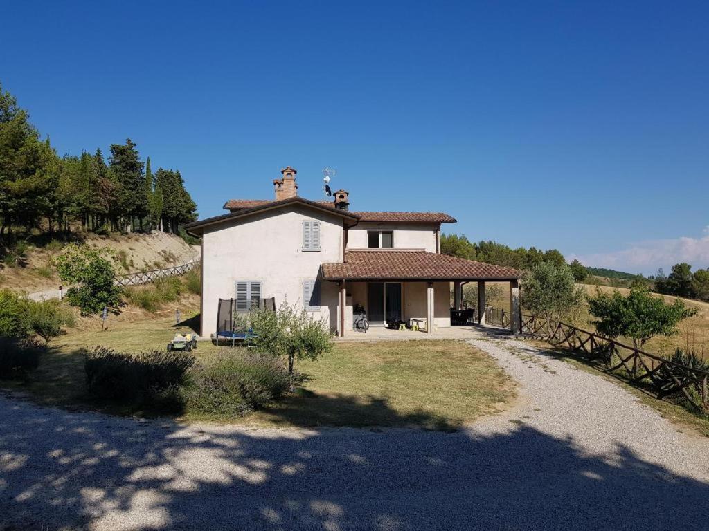 Monte Santa Maria Tiberina