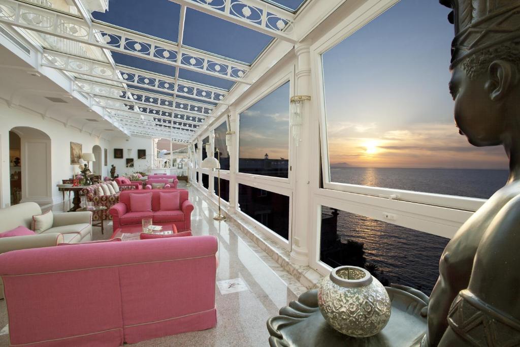 Posezení v ubytování Hotel Corallo Sorrento