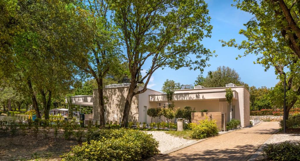 Maistra Camping Veštar Pitches - 12