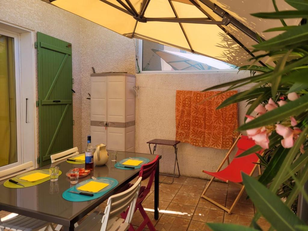 Photo de la galerie de l'établissement Garrigues du rivage, à Saint Pierre La Mer