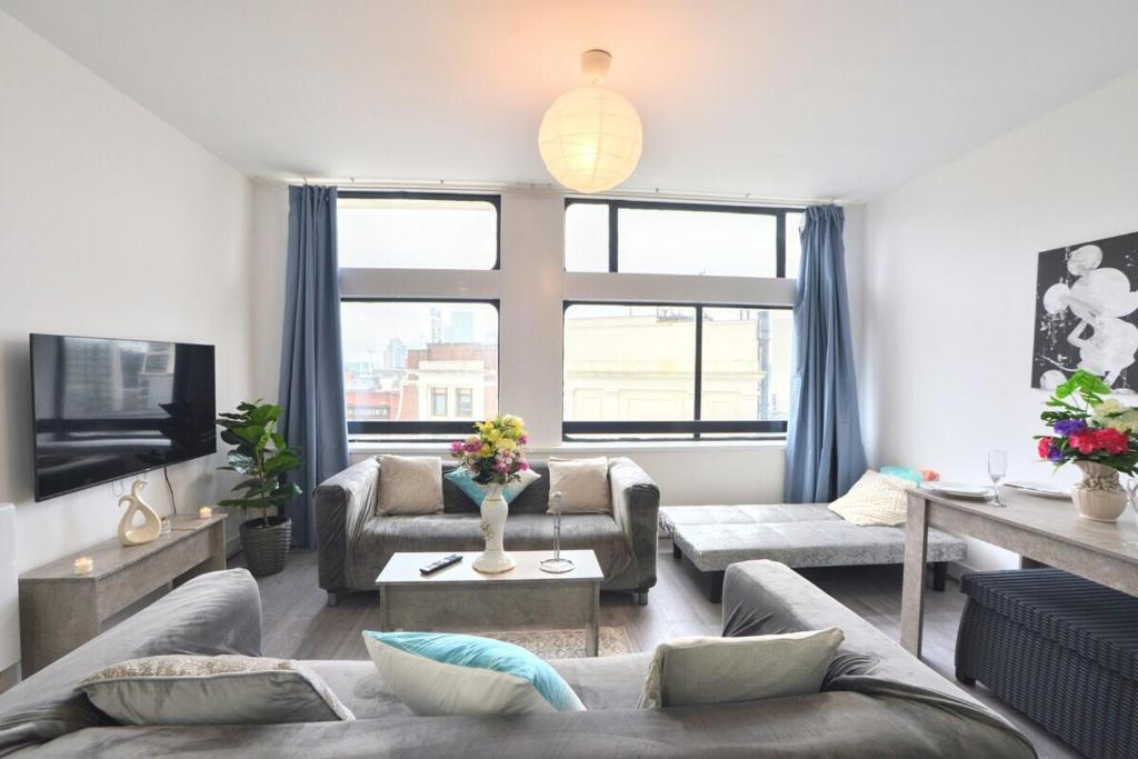 Picture of Luxury Apartment In The City Center Warsaw | Cosmopolitan