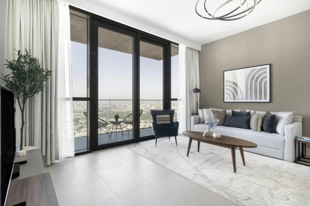 Fotografie z fotogalerie ubytování Silkhaus homely 2BDR with stunning Downtown view with Balcony - O v Dubaji