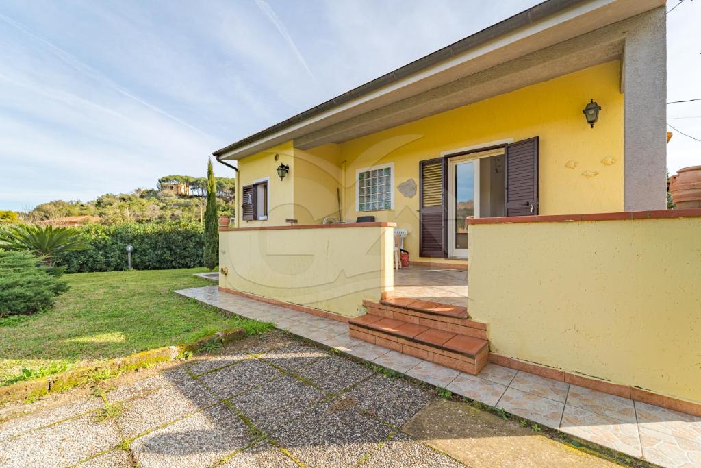 Bygningen som villaen ligger i