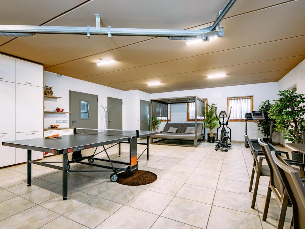 Kuchyň nebo kuchyňský kout v ubytování Apartment Spieglhof-1 by Interhome
