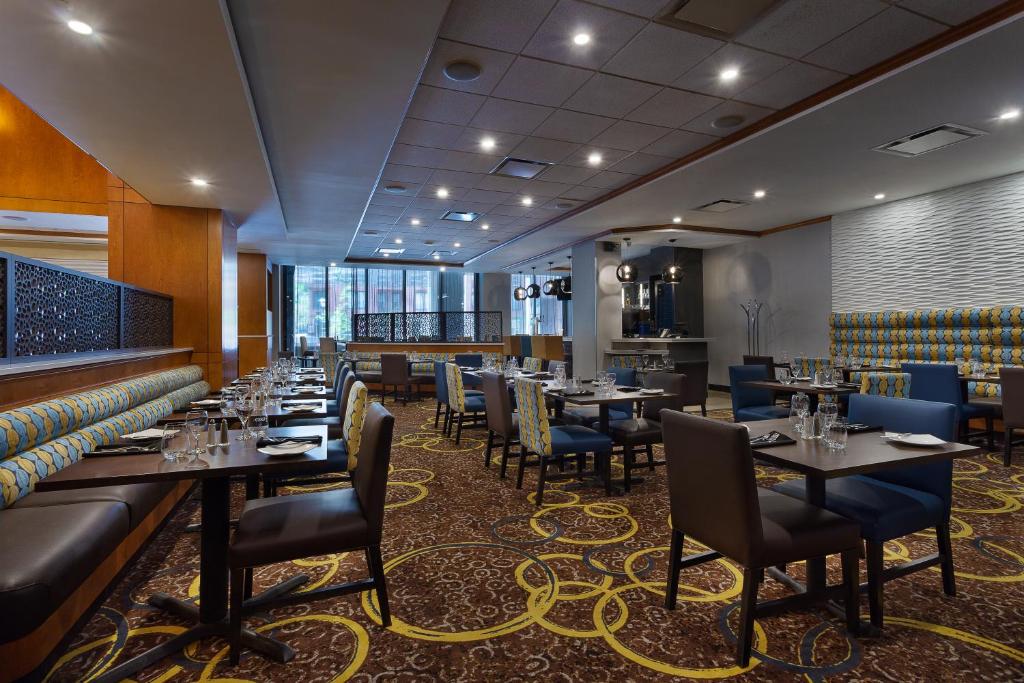 Hilton Garden Inn Montreal Centre-Ville - Resim 19