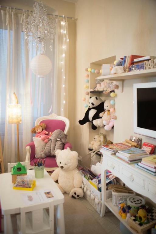 TV a/nebo společenská místnost v ubytování Your House Rooms
