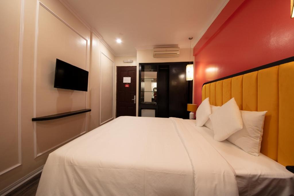 Omina Hotel & Travel - 19