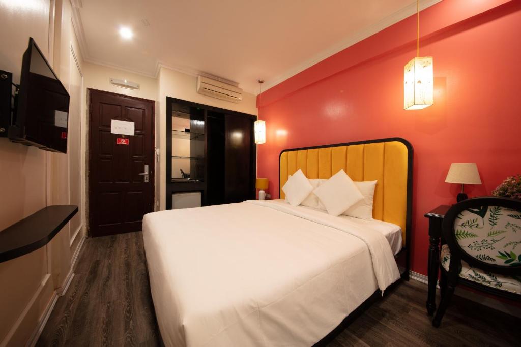 Omina Hotel & Travel - 3