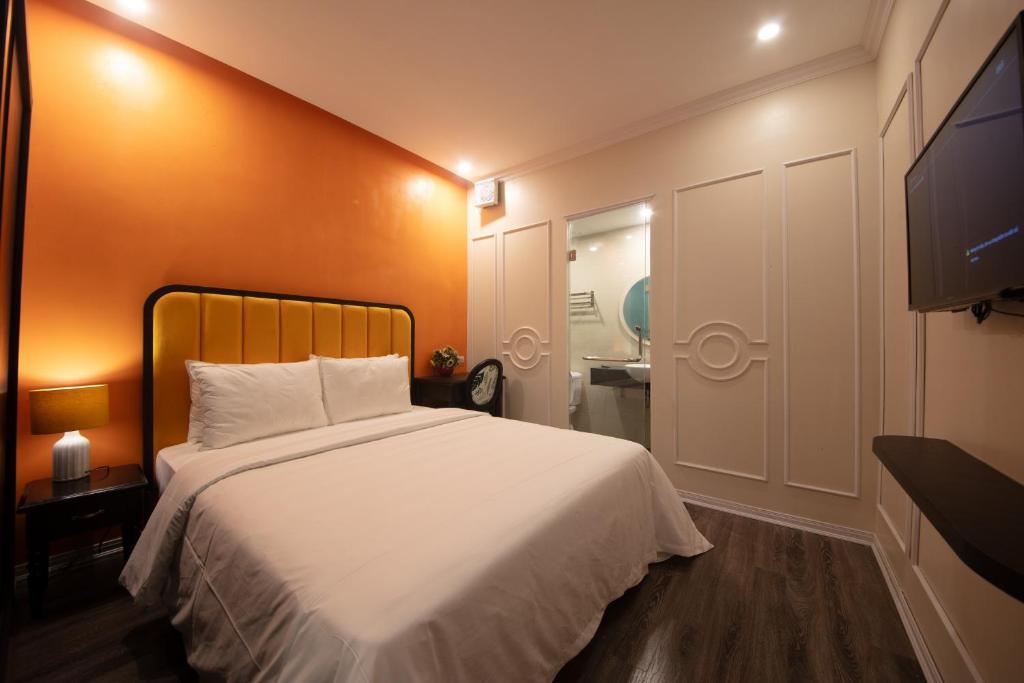 Omina Hotel & Travel - 2