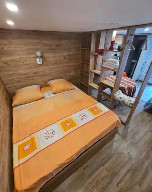 Postel nebo postele na pokoji v ubytování Family Mini-Hotel Martirosyan's and tours