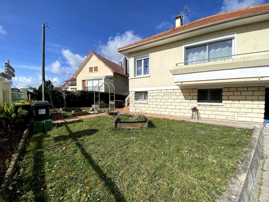 Billede fra billedgalleriet på La spacieuse - 4 chambres - RER C 10min - Paris i Brétigny-sur-Orge