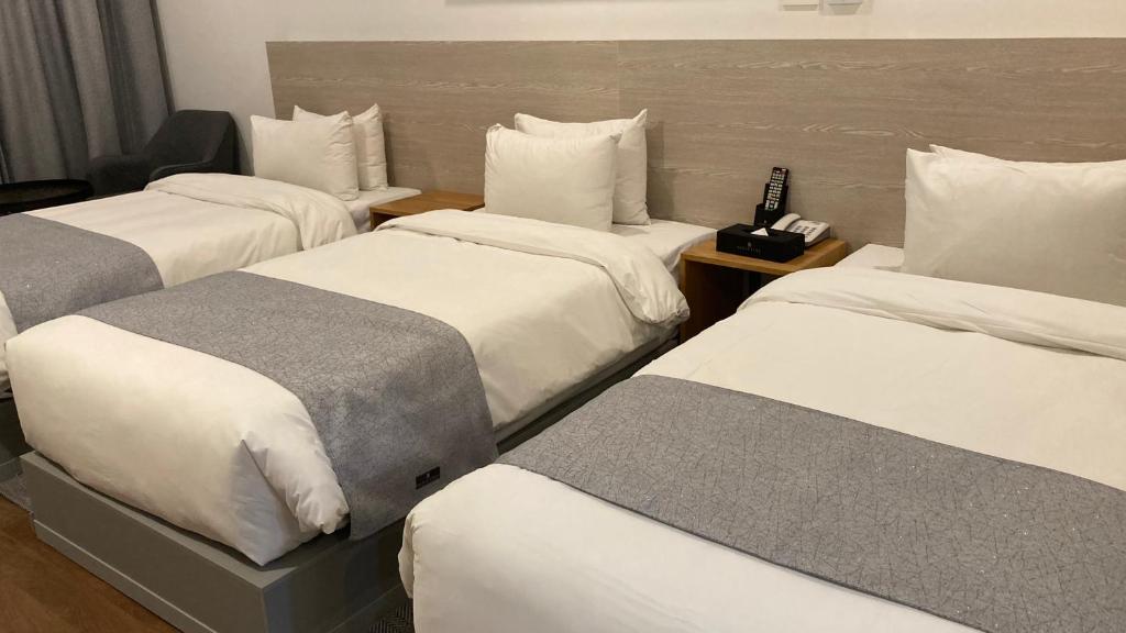 Hotel Noblestay - Habitación Triple Superior