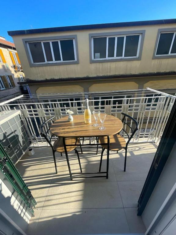 Balkón nebo terasa v ubytování Laura Rooms
