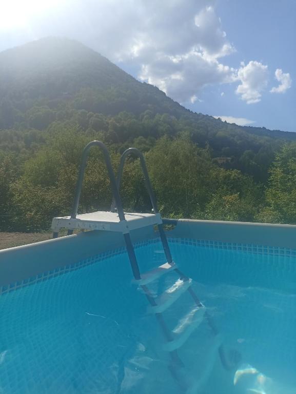 Bazén v ubytování CHALET MIELE nebo v jeho okolí