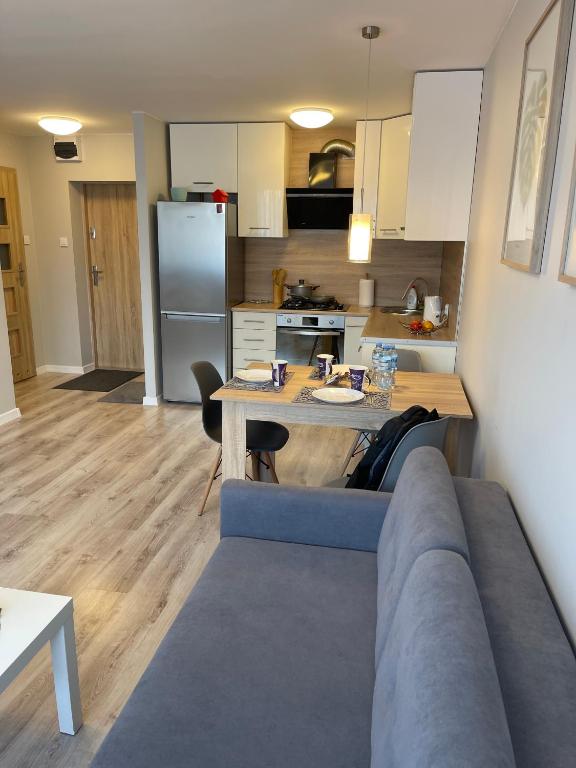 Mieszkanie w centrum z oddzielną sypialnią - 5