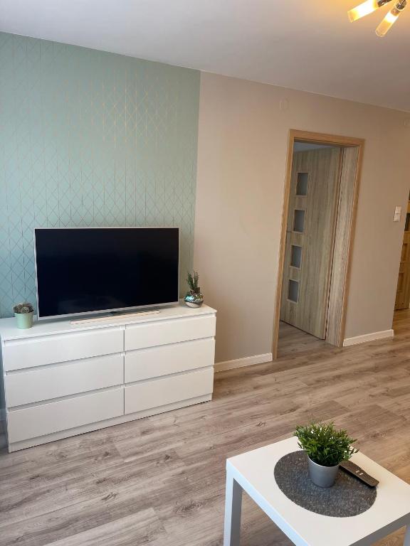 Mieszkanie w centrum z oddzielną sypialnią - 14