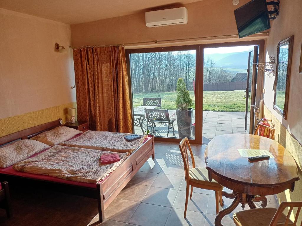 Penzion U strhaného klempíře - Bungalow - Triple Room
