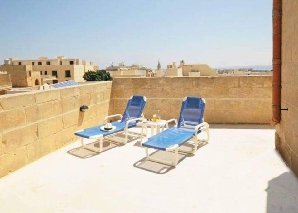 Fotografie z fotogalerie ubytování Geligiz Farmhouse v destinaci Għajnsielem
