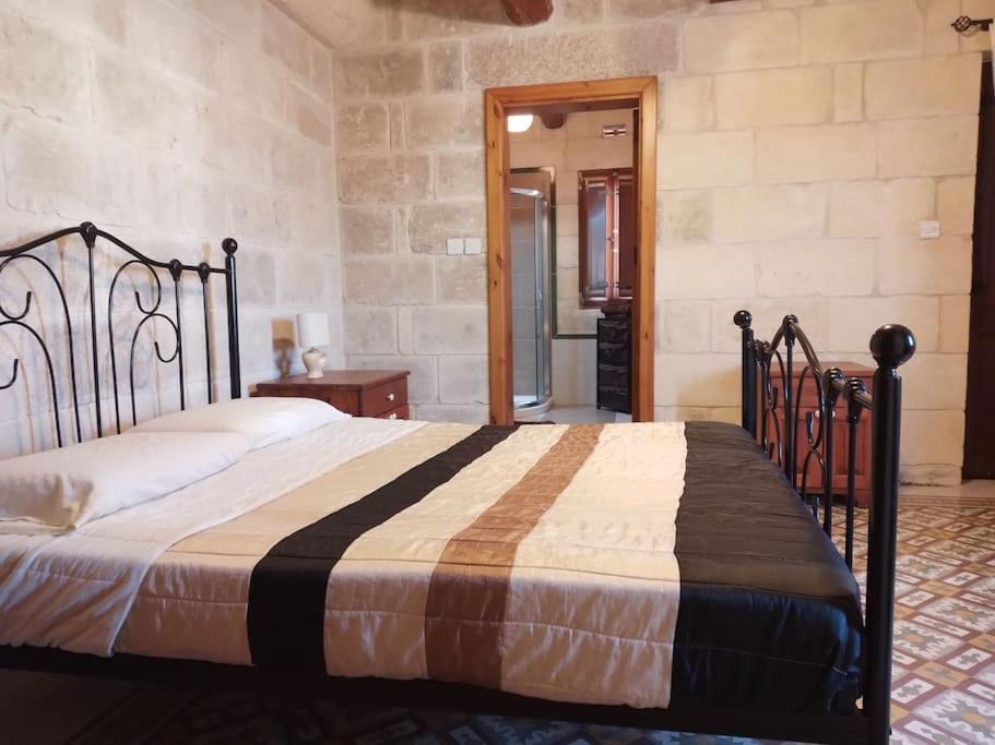 Postel nebo postele na pokoji v ubytování Geligiz Farmhouse