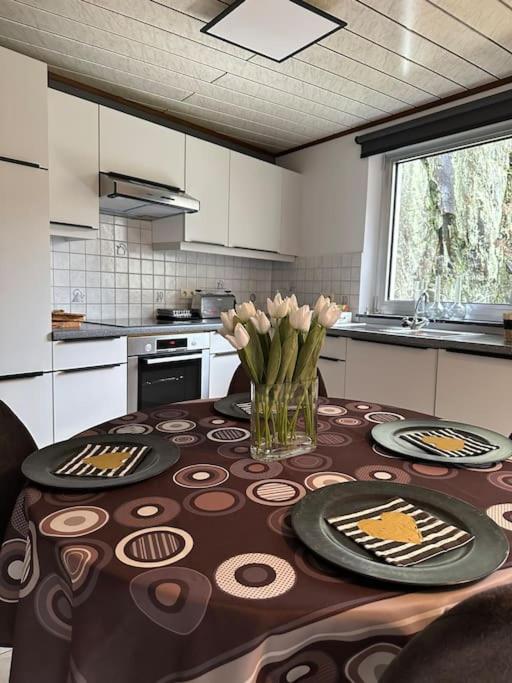 Kuchyň nebo kuchyňský kout v ubytování Maison au cœur d'Houffalize