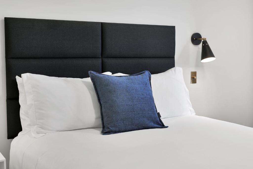 Summit Lofts Boutique Hotel photo