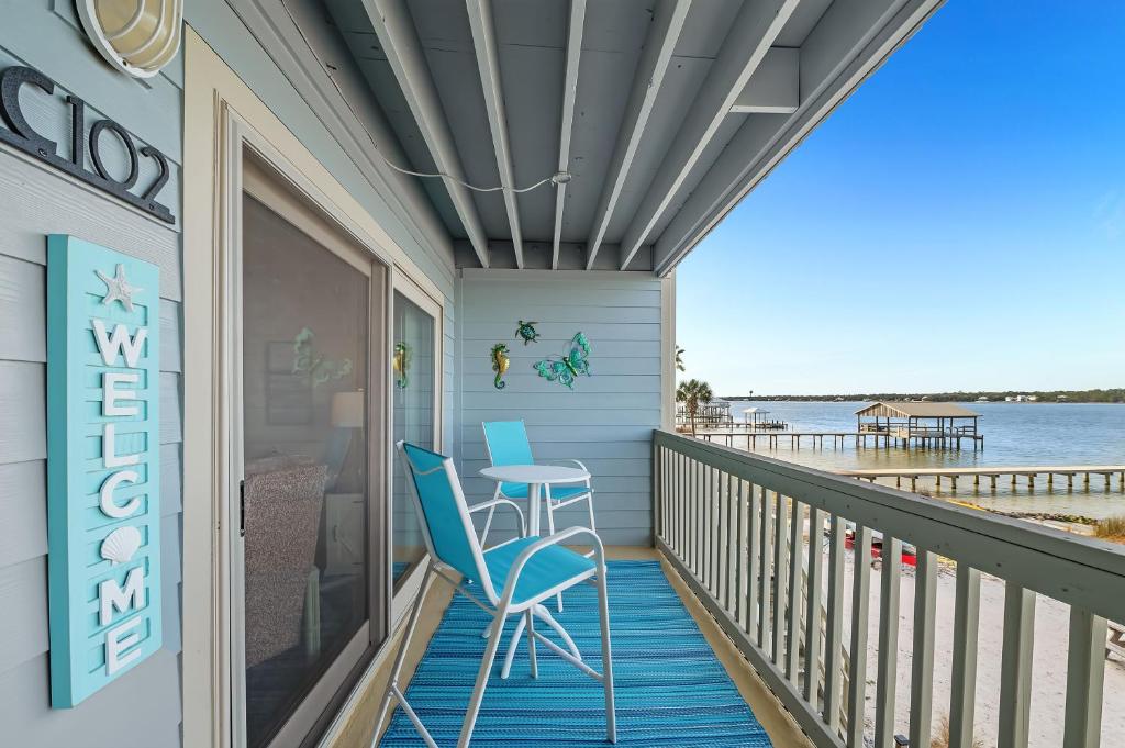 Balkón nebo terasa v ubytování Summer House West Unit C102