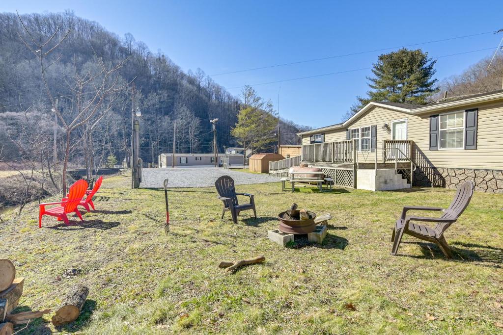 West Virginia Home Near Hatfield and McCoy Trails!, Northfork Tarifs 2024