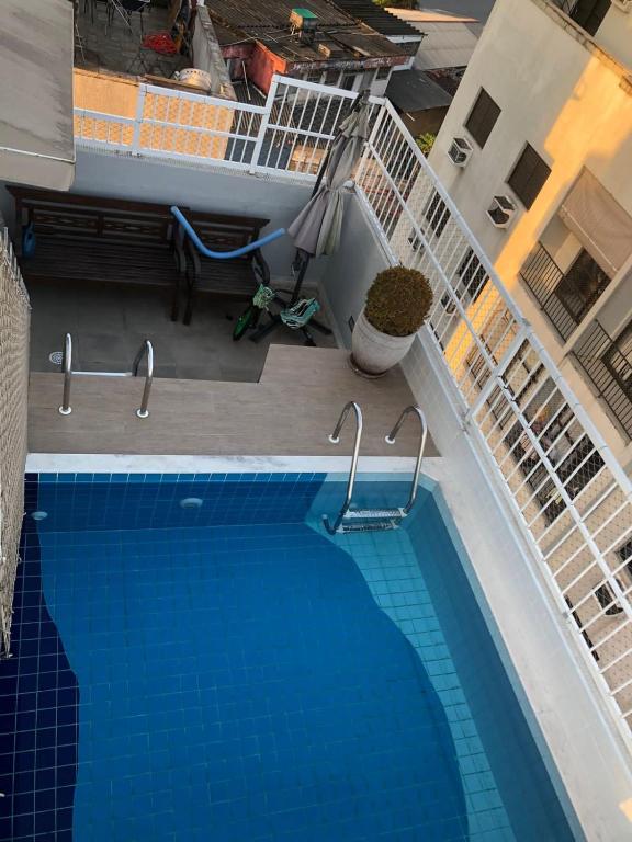 View ng pool sa Cobertura triplex com piscina - Guarujá o sa malapit