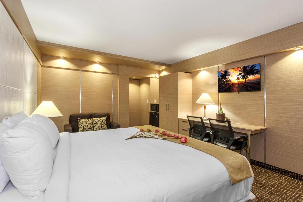Ocean Beach Palace - Standard Queen Room