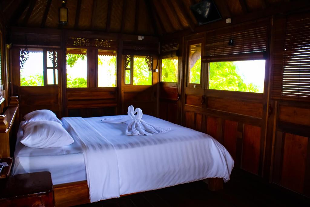 The Sangkih Villa Restaurant & Bar - 12