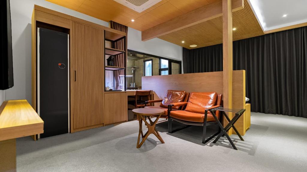 Posezení v ubytování Hotel Schweizer Dorf Cheonan