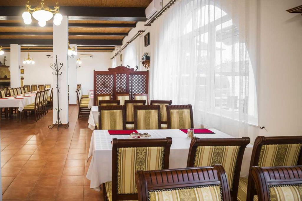 Kemence Csárda és Szálloda - Resim 28